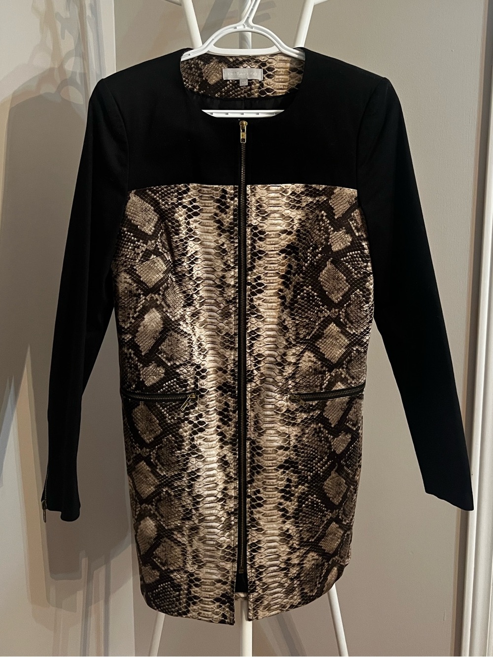 Black Snake-Print Front Zip Blazer Jacket